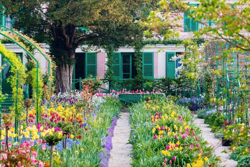 Maison Fleurs De Lys, Climatisee, Wifi Et Parking Privee Gratuit, Lave-Linge, Vernon Giverny Exteriör bild